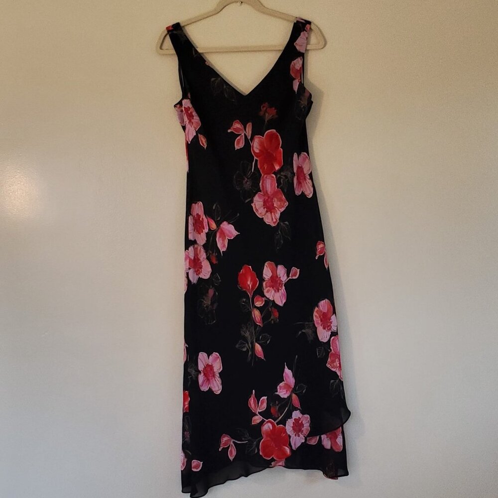 Evening V-neck sleeveless floor length party dress, black with flowers, Size 10